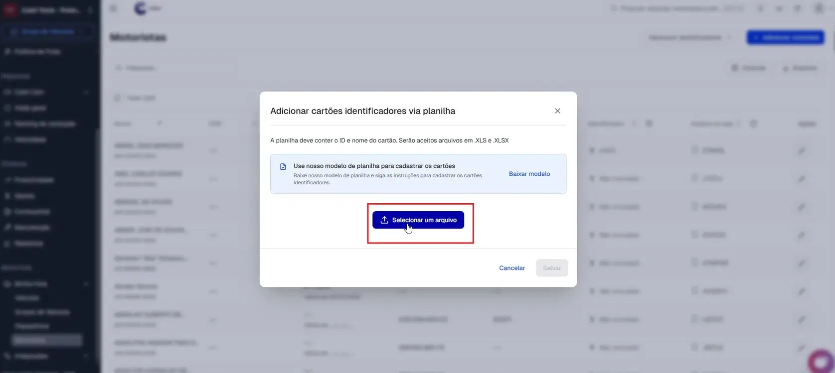 Tela de importação por planilha com o botão Selecionar um arquivo em destaque