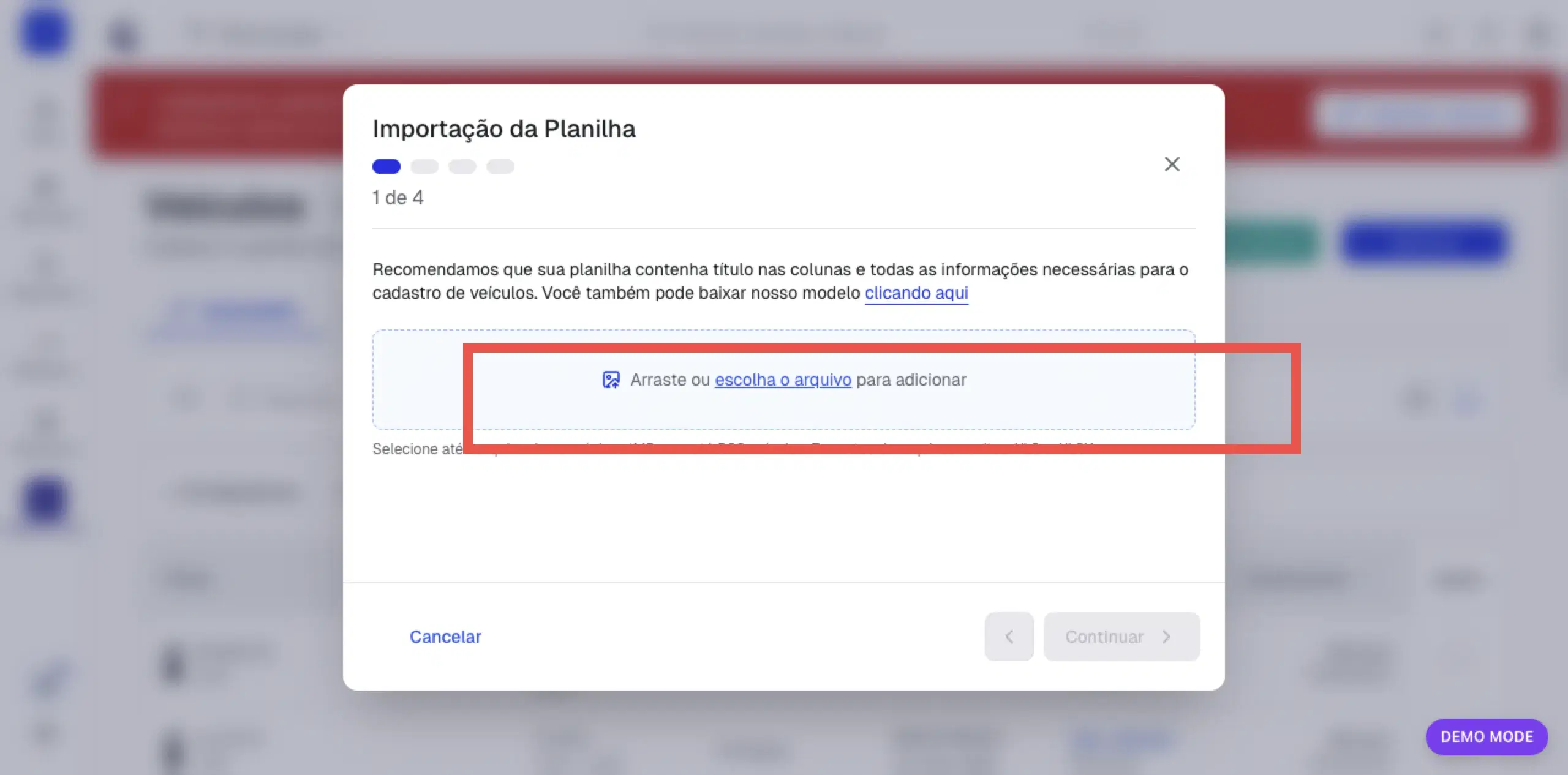 Modal de importação de veículos com link para o modelo e área de envio da planilha